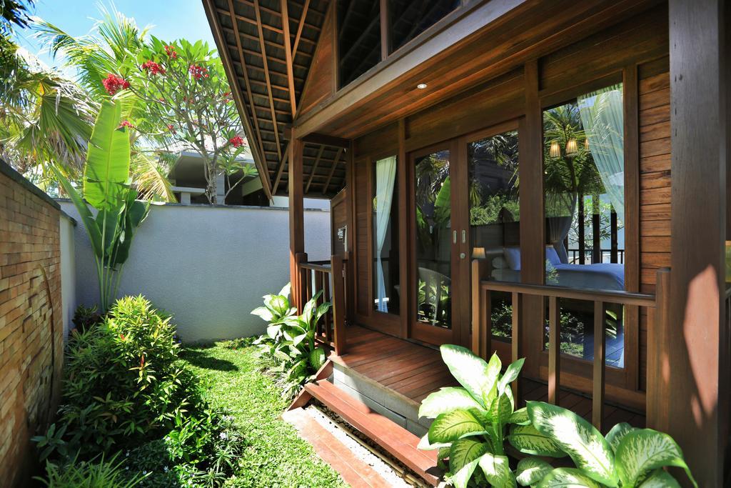 Raja Woods Villa Jimbaran Exterior foto