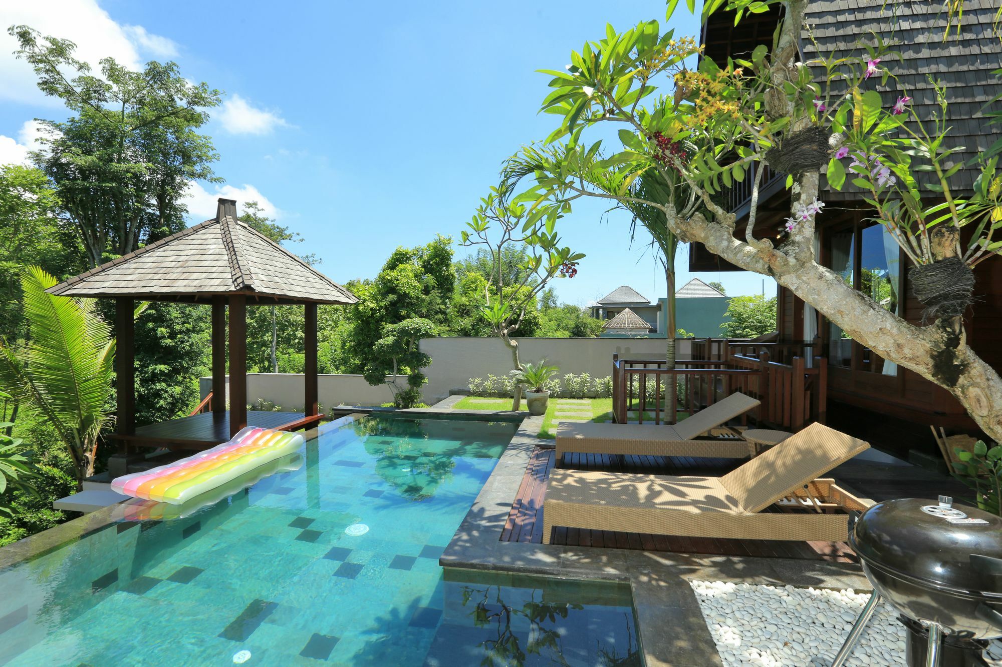 Raja Woods Villa Jimbaran Exterior foto